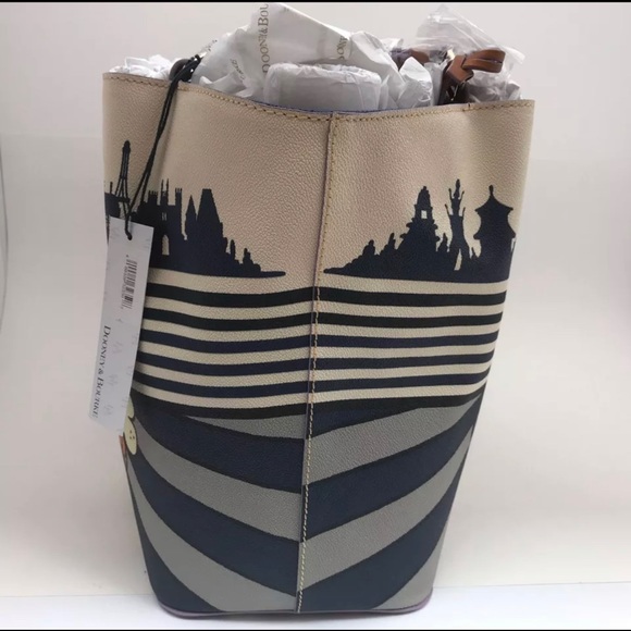 NWT EPCOT collectors Figment Epcot Dooney & Bourke Tote - Picture 2 of 6